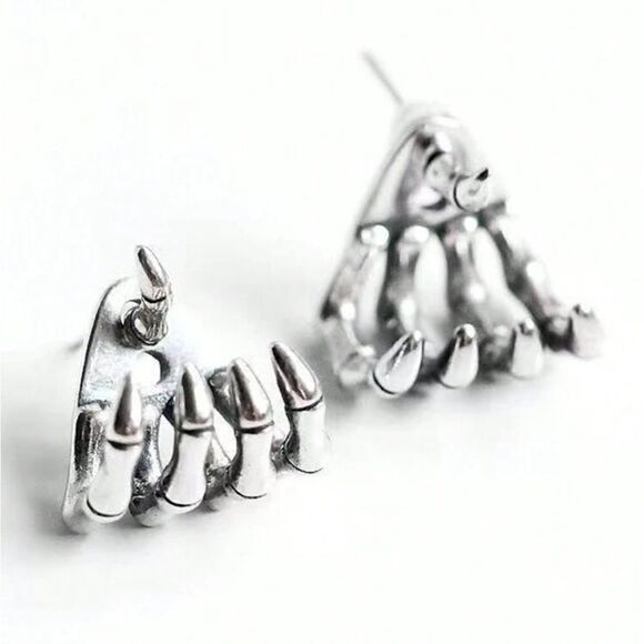 Goth Skelton Hand Earrings, Silver Tone, Engraved detailing, Lightweight NWT - Picture 4 of 4